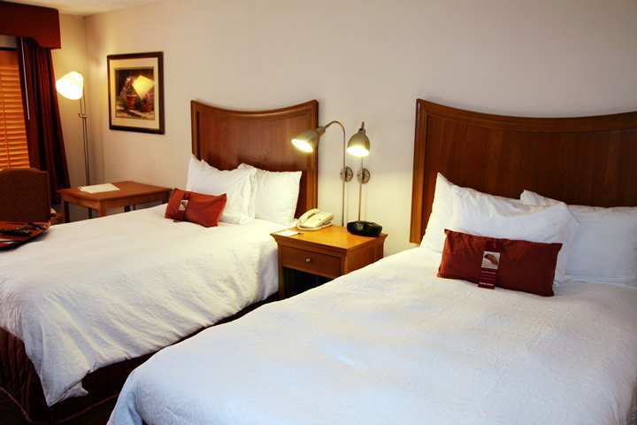 Hampton Inn Chapel Hill Habitación foto